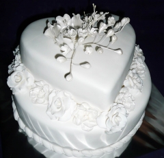 Svadobna torta