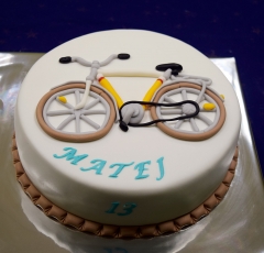 Bicykel na torte