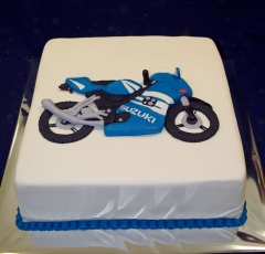 Motorka na torte