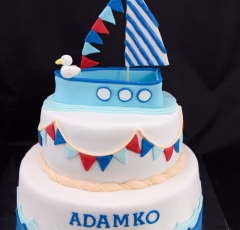Loďka na torte