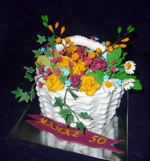 Najnovšie torty » Torta Košík s kvetmi