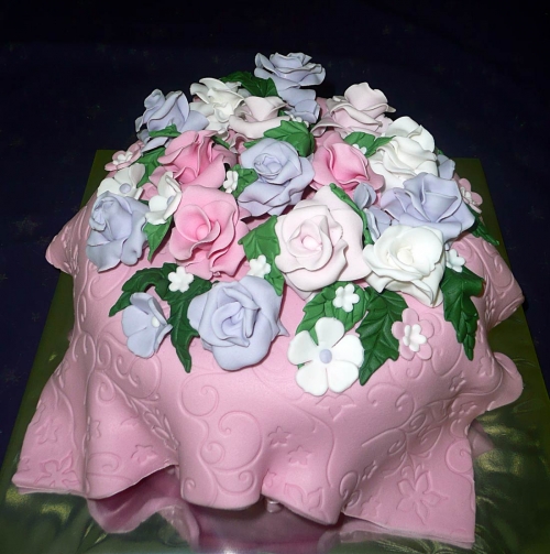 Najnovšie torty » Torta Košík s kvetmi