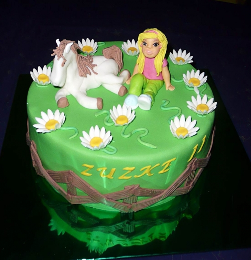 Svadobné torty » Torta Dievča s koníkom