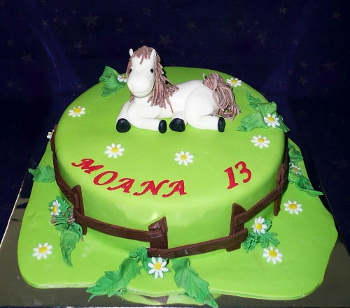 Svadobné torty » Torta Koník na torte