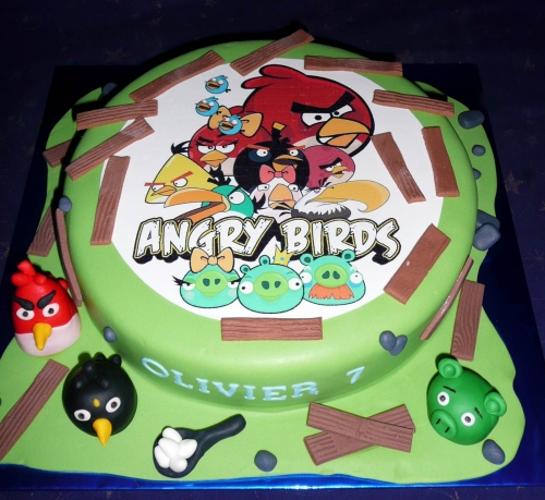 Jedlé obrazky na torty » Torta Angry birds s obrázkom