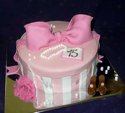 Torty pre ženy » Torta Krabica pre dievča