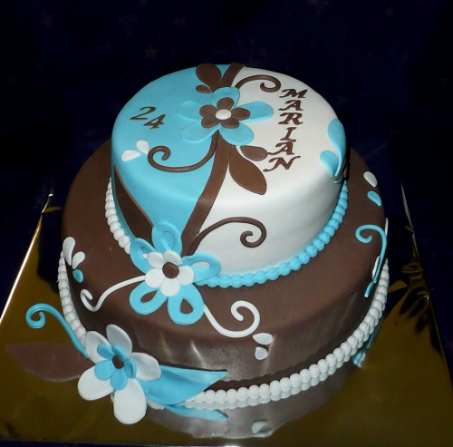 Svadobné torty » Torta Retro hnedo-biela