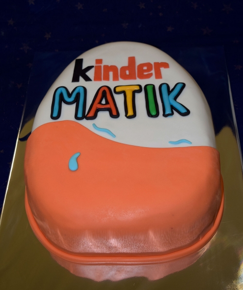 Torty pre chlapcov » Torta Kinder surprise