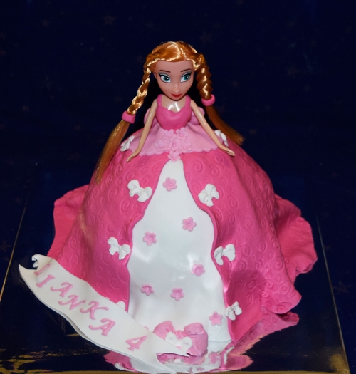 Svadobné torty » Torta Barbie Lianka