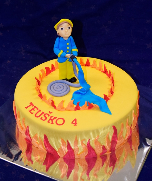Torty pre chlapcov » Torta Požiarník Teuško