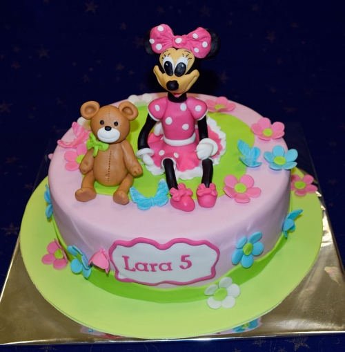 Svadobné torty » Torta Minnie mouse s mackom
