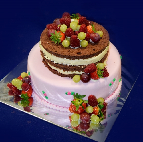 Svadobné torty » Torta Holá s ovocím