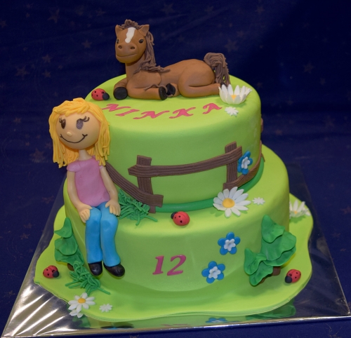 Svadobné torty » Torta Koník pre Ninku