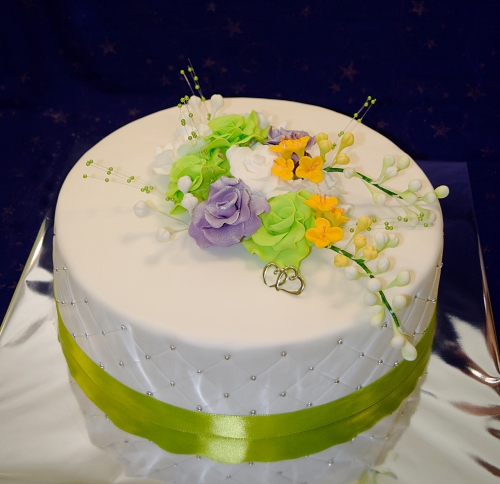 Svadobné torty » Torta Svadobná s kvetmi