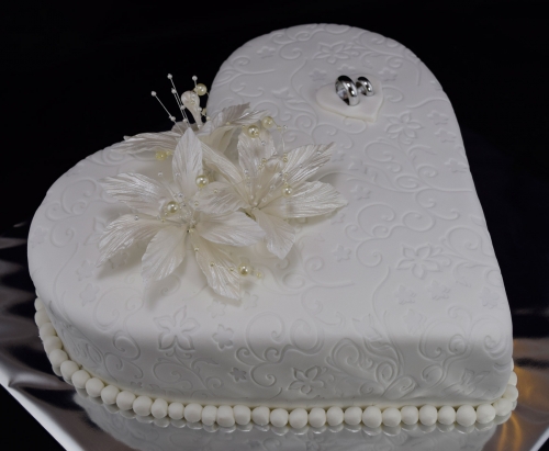 Torty » Torta Svadobné srdce
