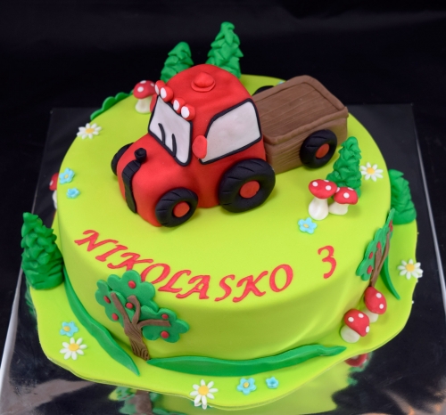 Torty pre chlapcov » Torta Traktor Nikolaskovi